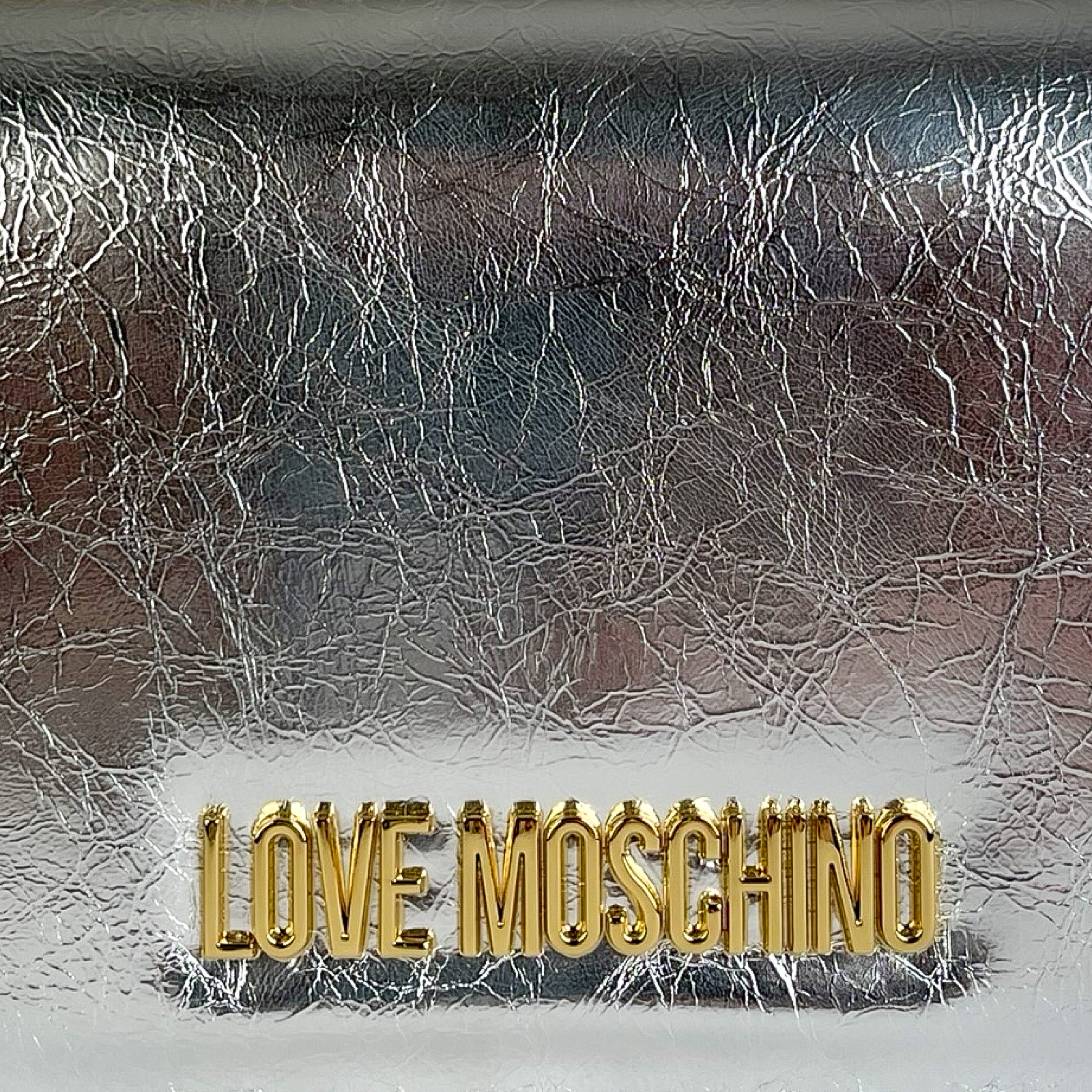 LOVE MOSCHINO