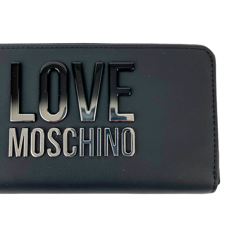 Love Moschino