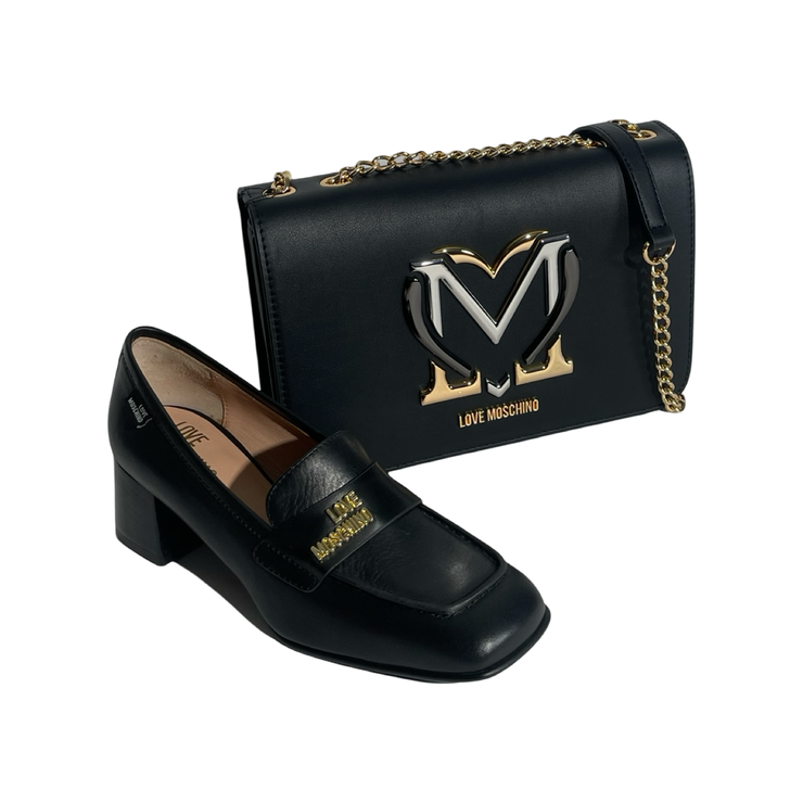 Love Moschino