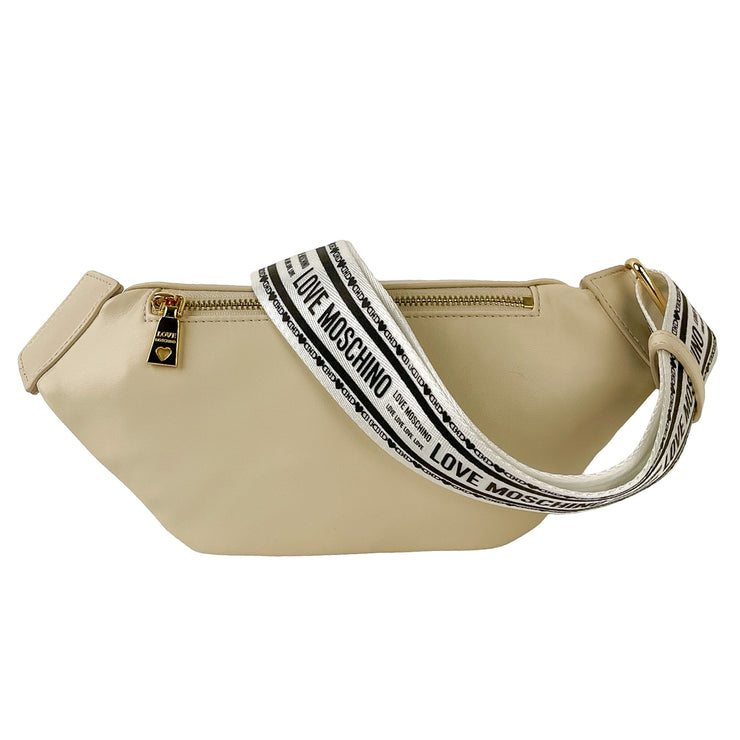 Love Moschino