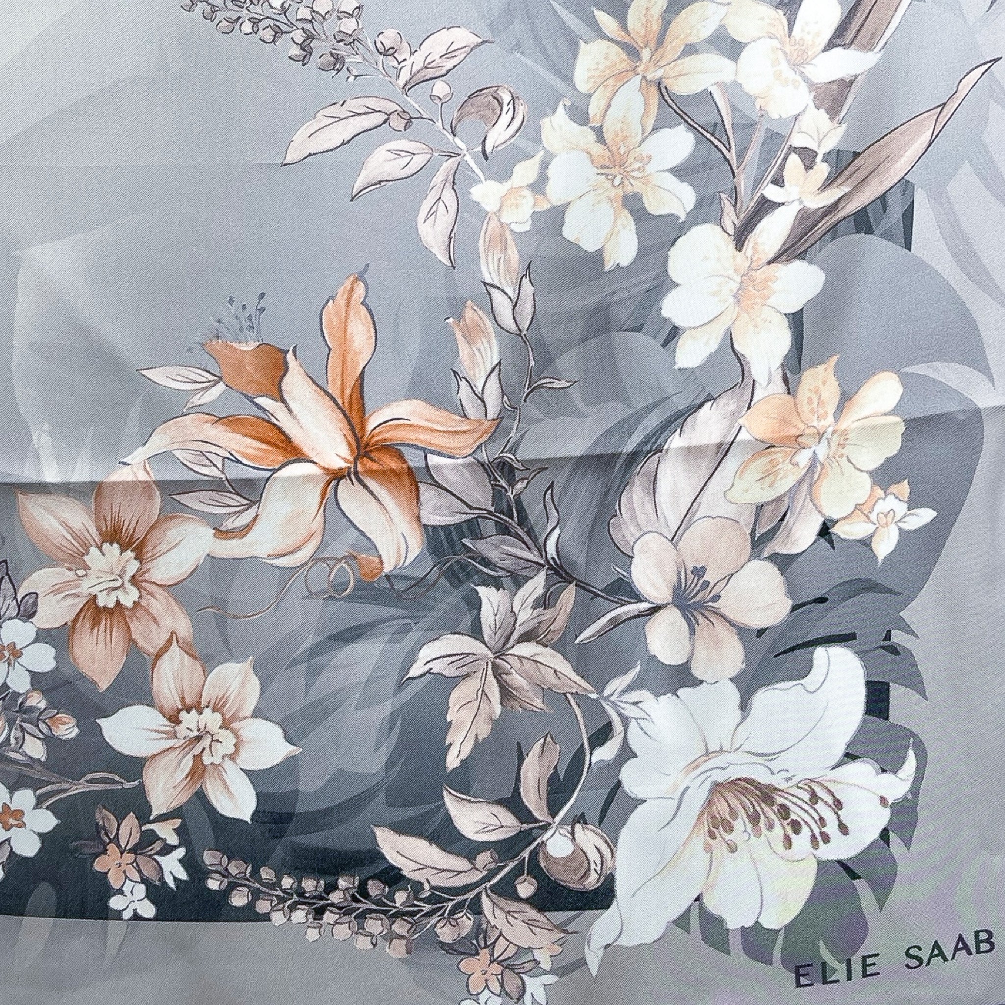 ELIE SAAB