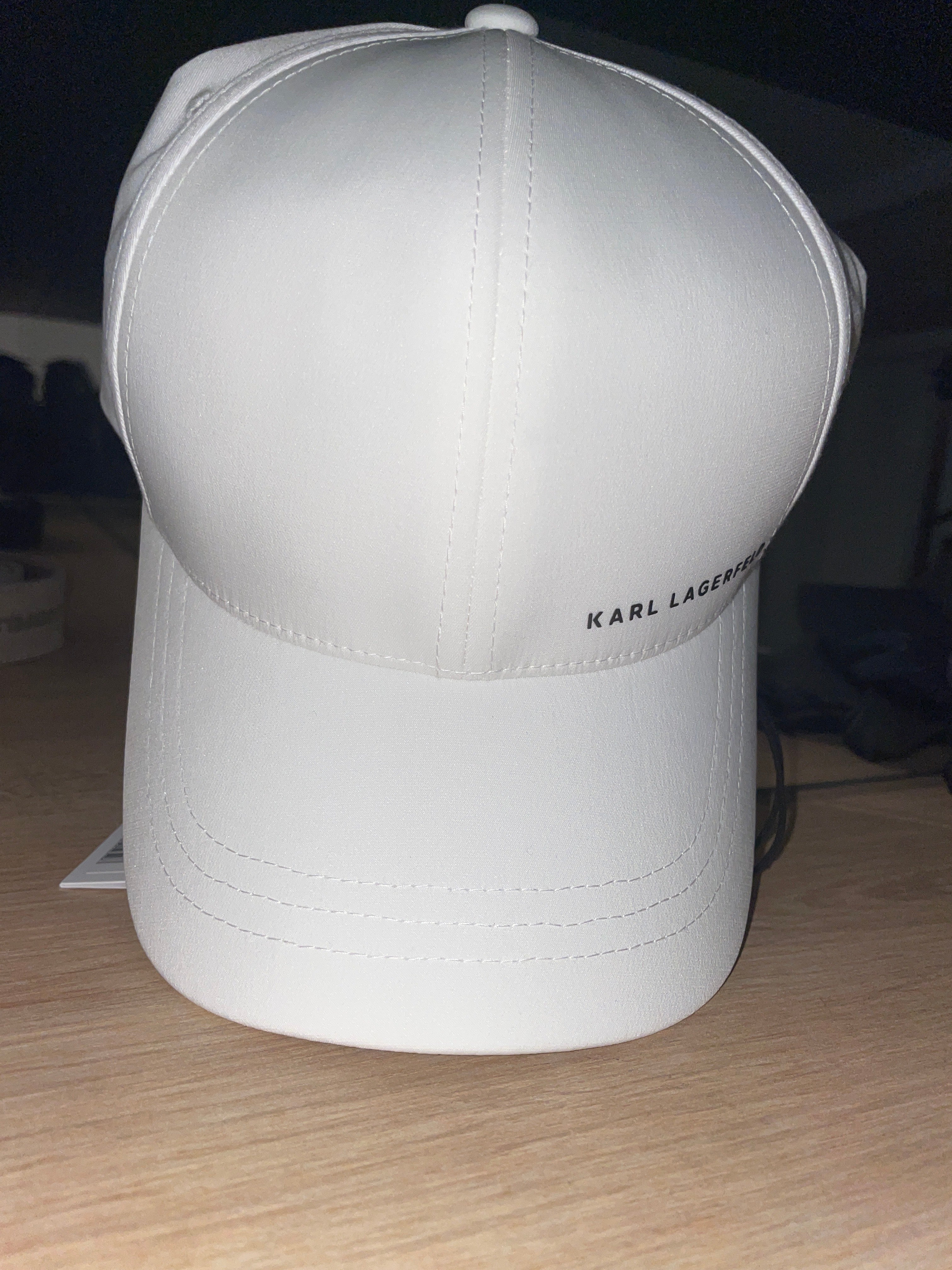KARL LAGERFELD Cap