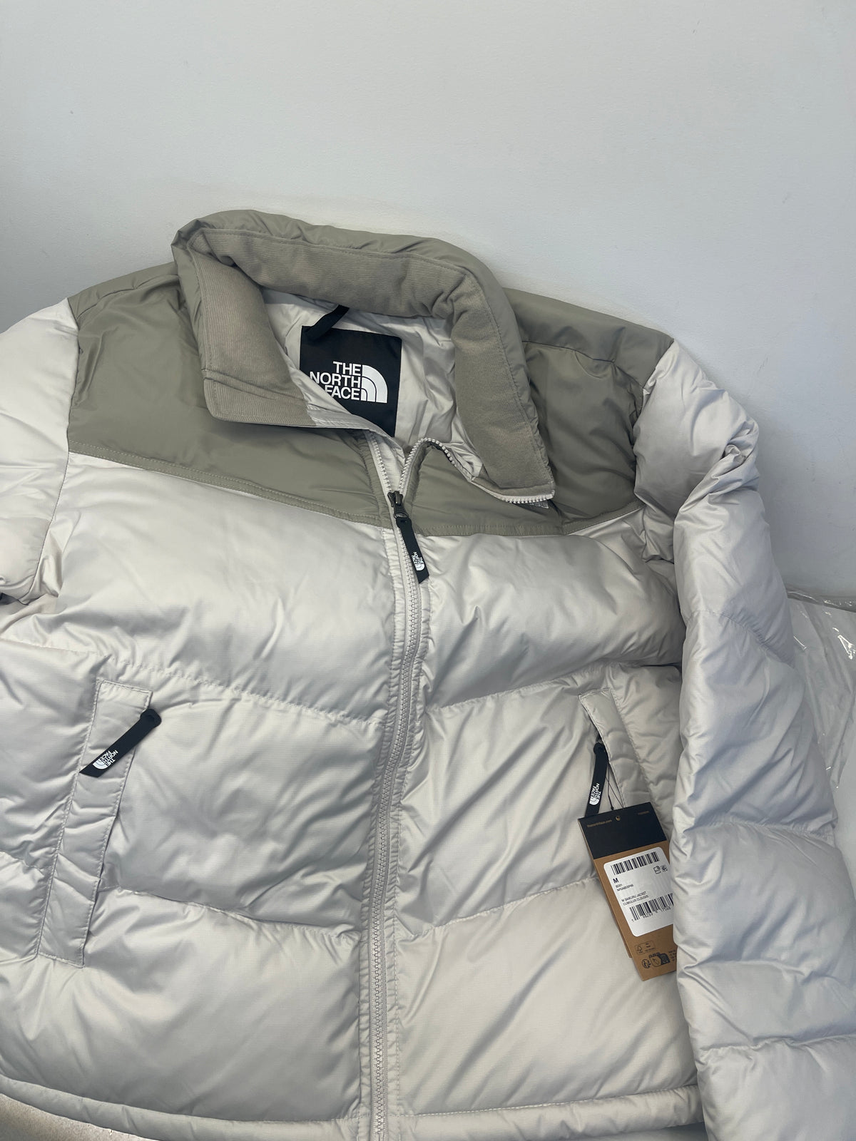 THE NORTH FACE