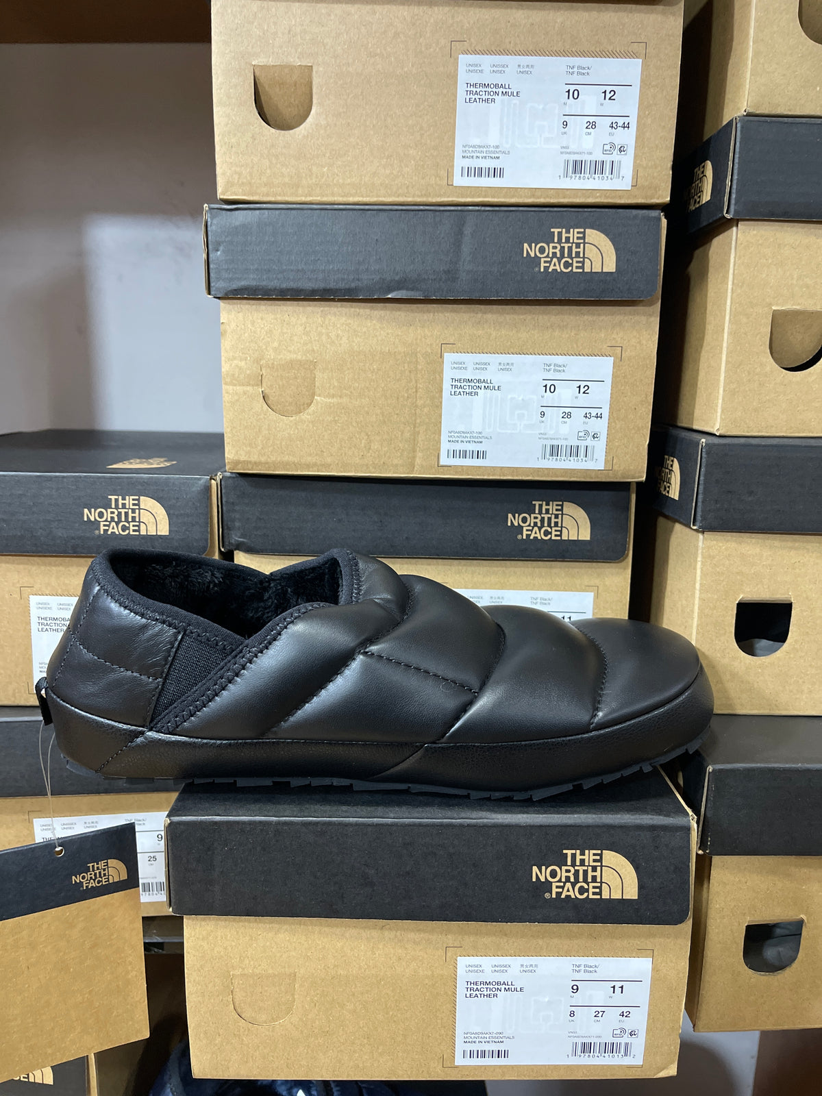 THE NORTH FACE